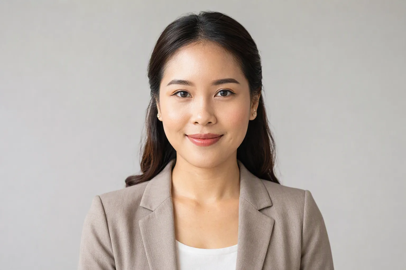 Ảnh CV Và Ảnh Thẻ Xin Việc: Hai Thứ Hoàn Toàn Khác Nhau